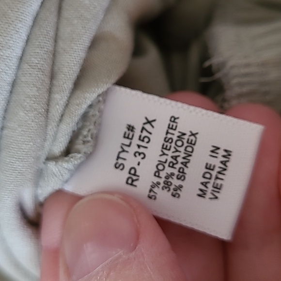 Zenana 2X romper. Light sage green - Picture 6 of 6